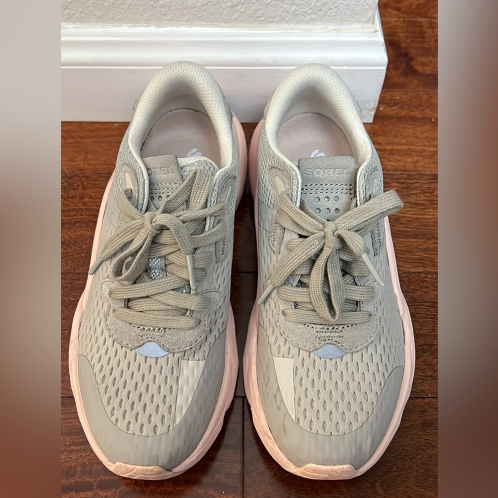 Sorel Kinetic Sneaker Grey Mesh Pink Size 7